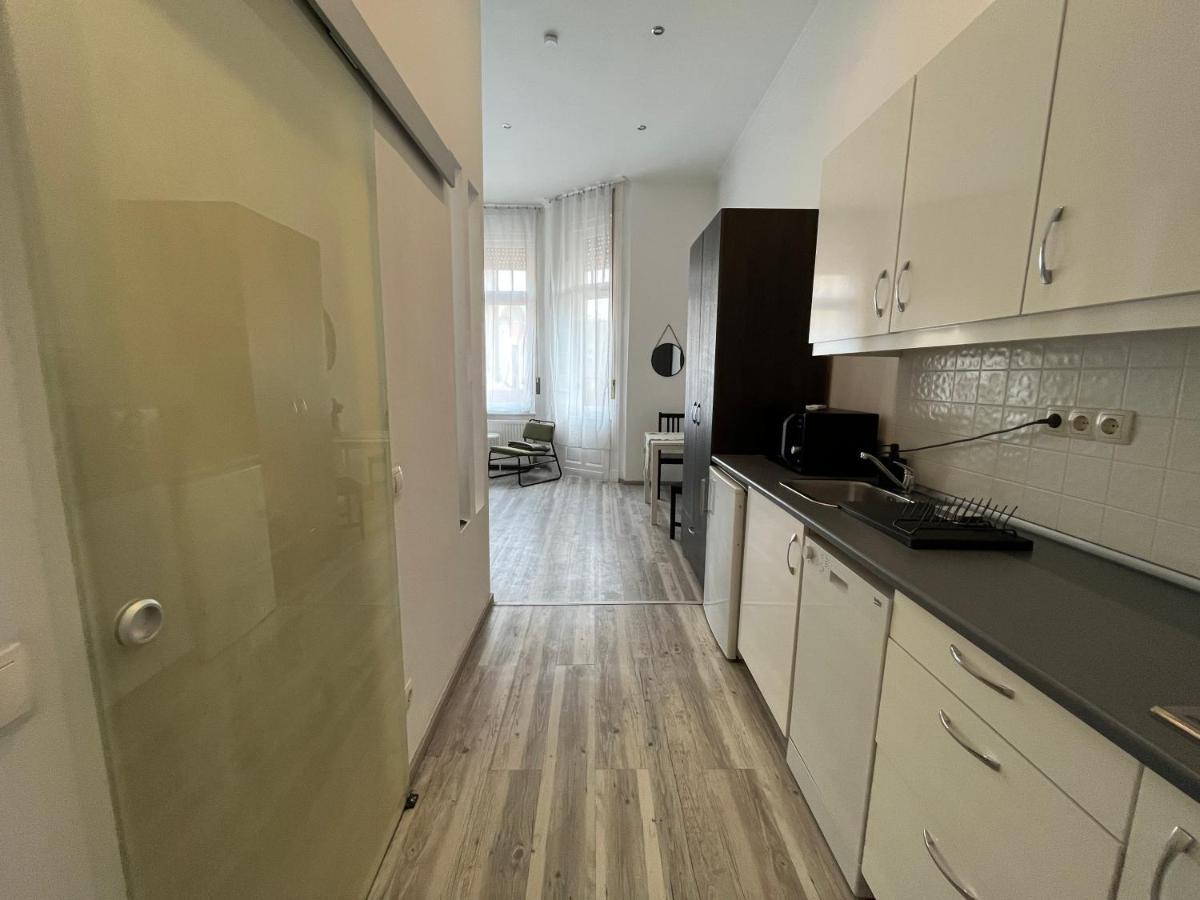 D58 Superior Apartments In The City Center Budapest Eksteriør bilde